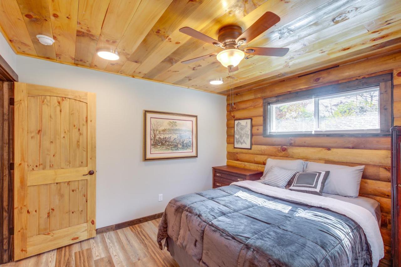 Pet-Friendly Chattanooga Cabin With Hot Tub And Kayaks Esterno foto